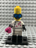 LEGO MONSTERS -- SERIES 14 MONSTER SCIENTIST MINIFIGURE WITH PINK BEAKER NEW