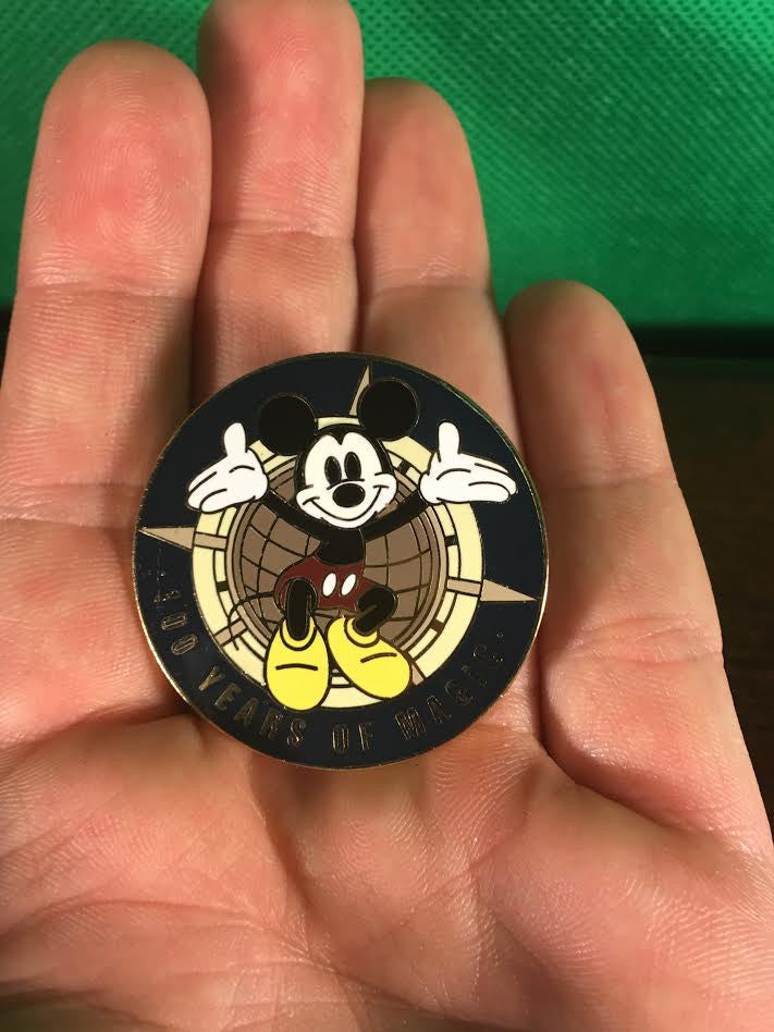 WALT DISNEY -- MICKEY MOUSE 100 YEARS OF MAGIC COMPASS TRADING PIN 6373